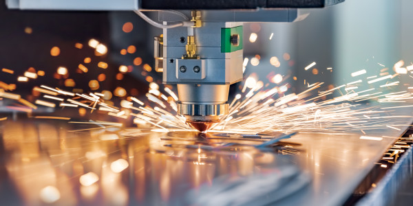 Reformas Integrales de Naves Industriales Cornudella de Montsant · Instalación Tecnología y Comunicaciones