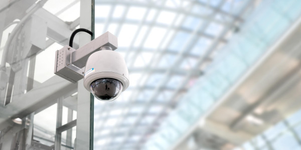 Reformas Integrales de Tiendas y Locales  Comerciales l' Aleixar · Instalación Sistemas de Seguridad y Videovigilancia